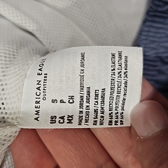 American Eagle Men's Small Swim Trunks - Picture 4 of 12